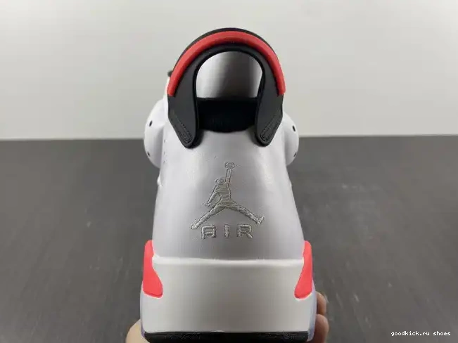 Infrared (2014) Retro 384664-123 White 6 Jordan 0607